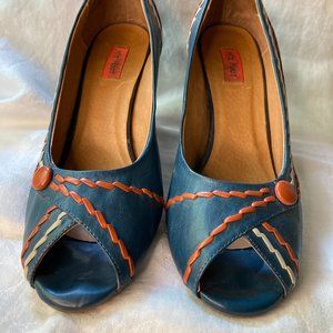 Miz Mooz peep toe pumps blue Size 9